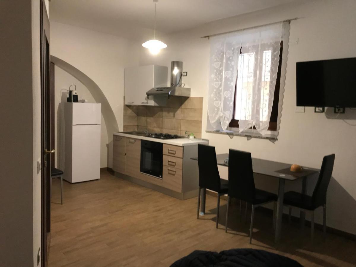 Da Piero E Lidia Apartment Iglesias Bagian luar foto