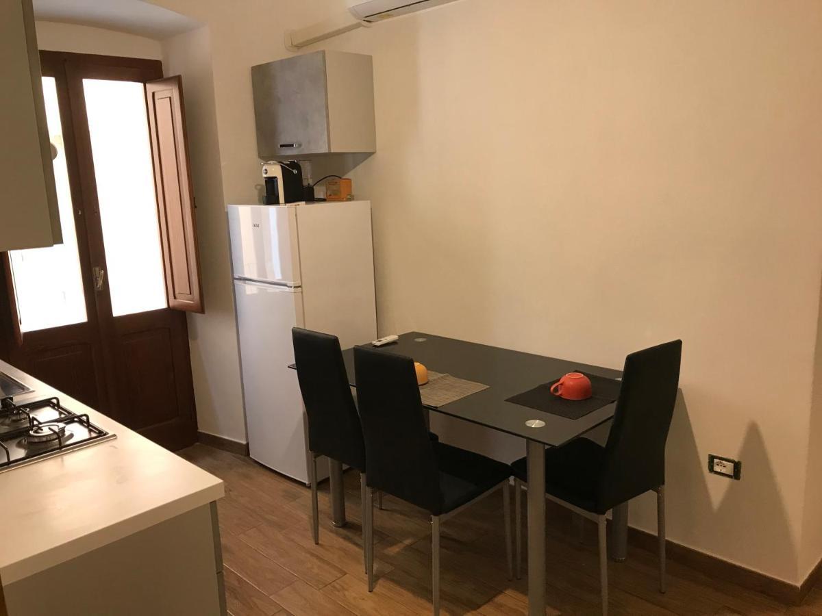 Da Piero E Lidia Apartment Iglesias Bagian luar foto